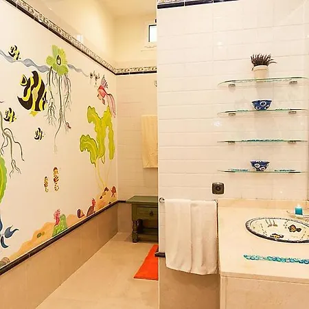 Sleeps 12 Pool Wifi Сasa de vacaciones