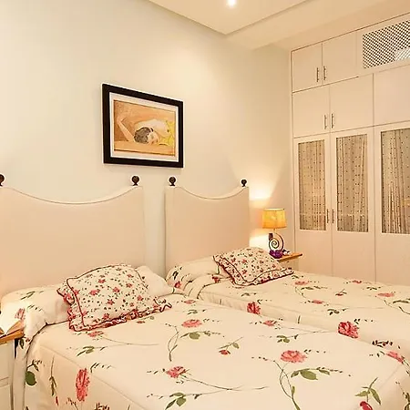 Sleeps 12 Pool Wifi Сasa de vacaciones *